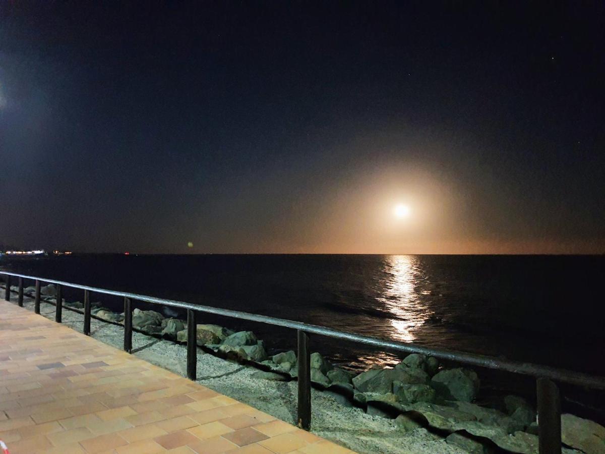 Apartamentos Playa Feliz Πλάγια ντελ Ινγκλές Εξωτερικό φωτογραφία